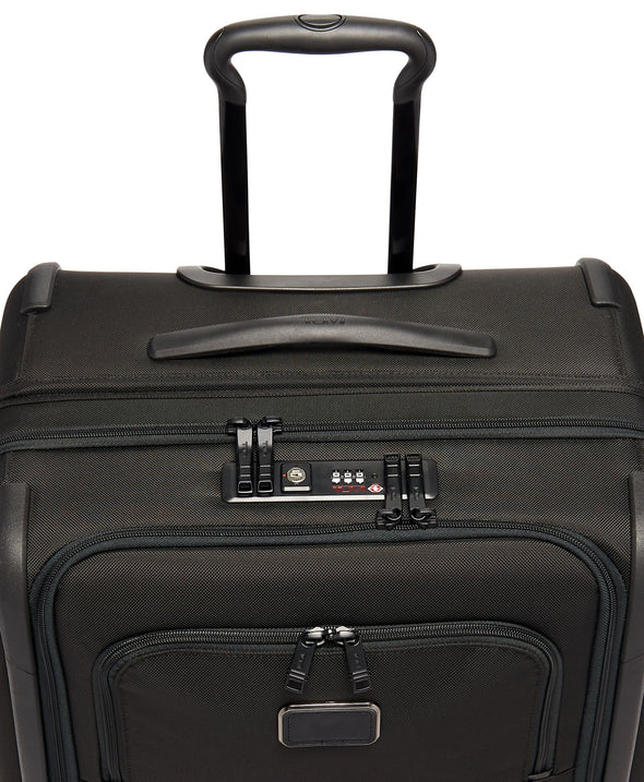 Alpha Short Trip Expandable 4 Wheel Packing Case