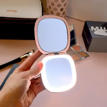 Mila Recharge Compact Mirror