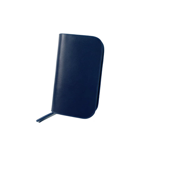 Zip Around Manicure Set