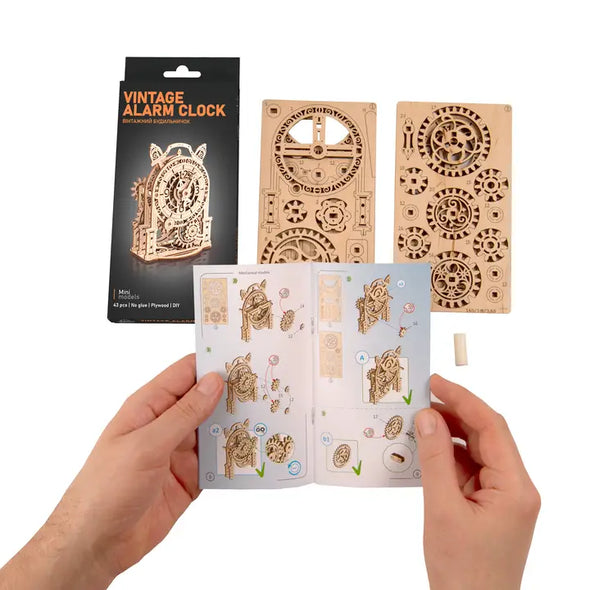 UGears Mini Model - Vintage Alarm Clock