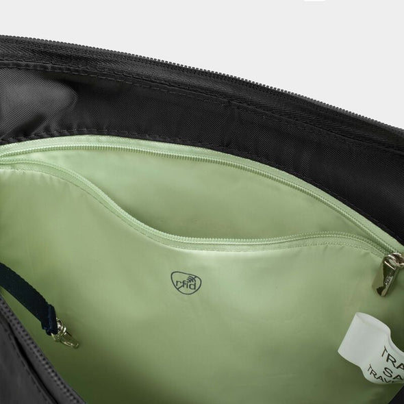 Roam Anti-Theft Medium Crossbody