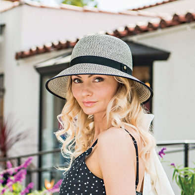 Darby Cloche Hat - Ivory/Black