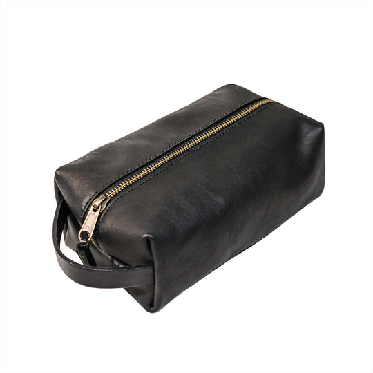 Oil-tanned Leather Dopp Kit