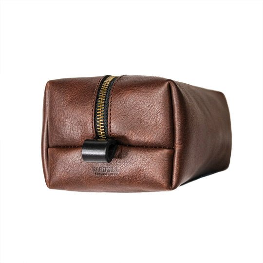 Oil-tanned Leather Dopp Kit