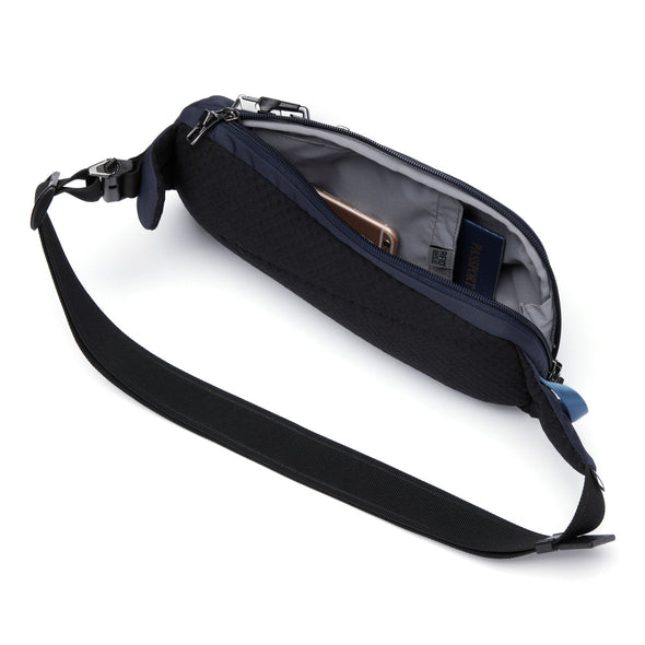 Pacsafe V Action Sling Pack