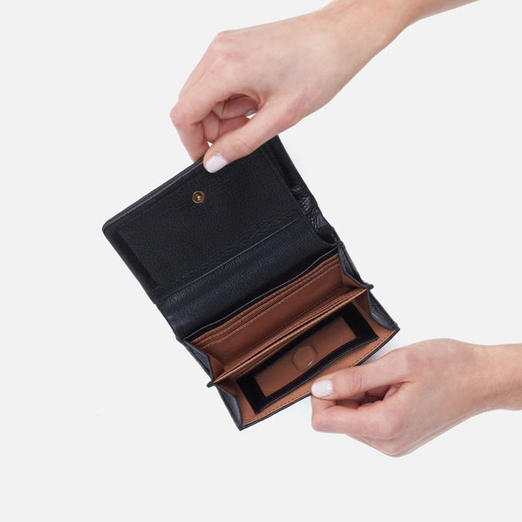 Pebbled Lumen Medium Wallet with Magnet-black