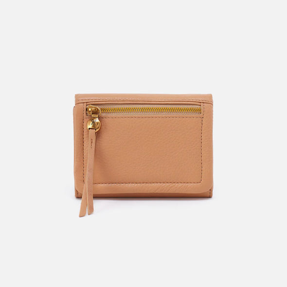 Pebbled Lumen Medium Wallet with Magnet - Sandstorm