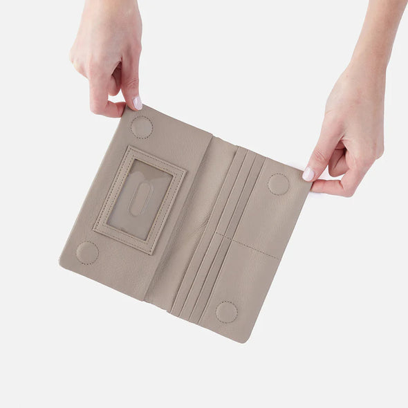 Pebbled Lumen Wallet with Magnet - taupe