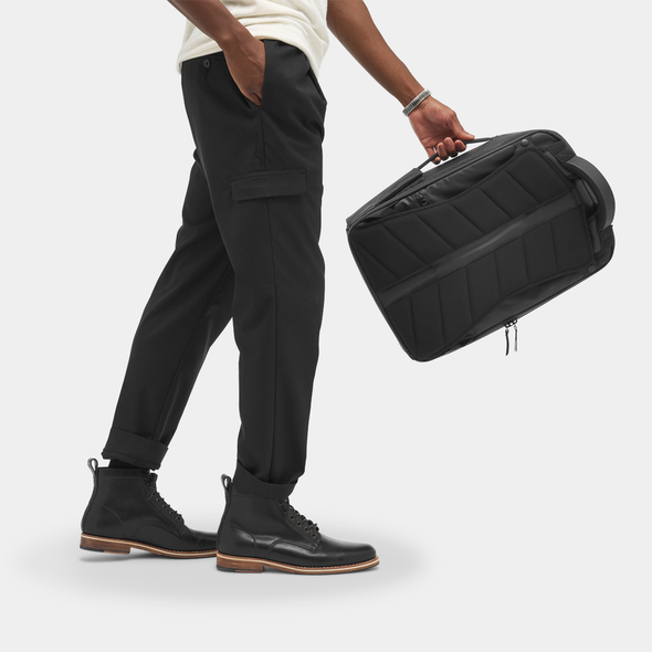 Travel Pack 14L - Black