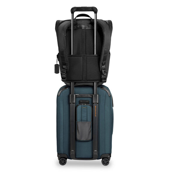 ZDX International 21" Carry-On Expandable Spinner -ocean
