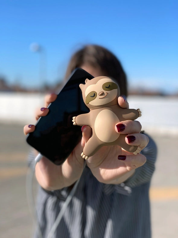 Mojipower 2600mAh Charger - Lazy Sloth