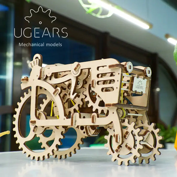 UGears Tractor